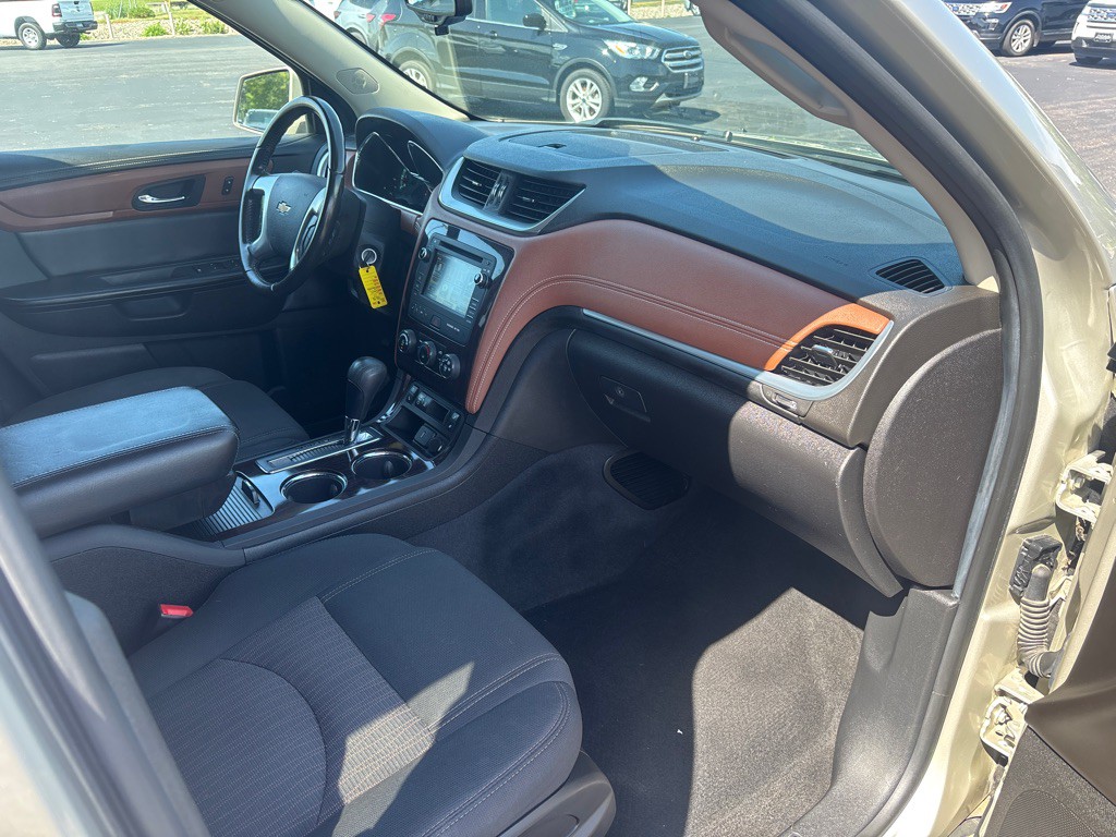 2017 Chevrolet Traverse Image 31