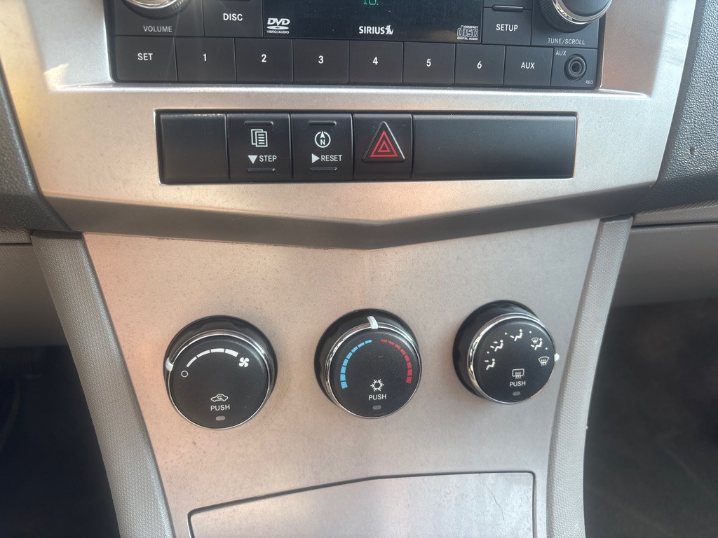 2008 Chrysler Sebring Image 18