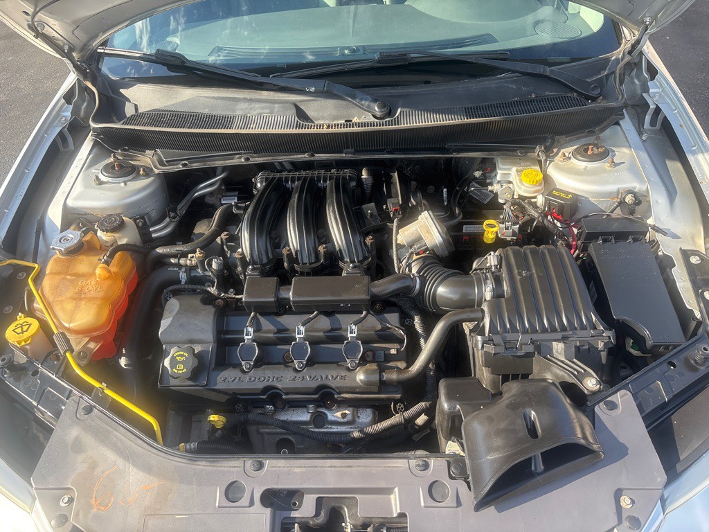 2008 Chrysler Sebring Image 25