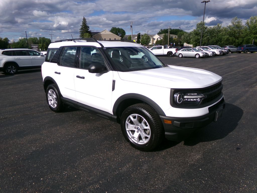 2023 Ford Bronco Image 1