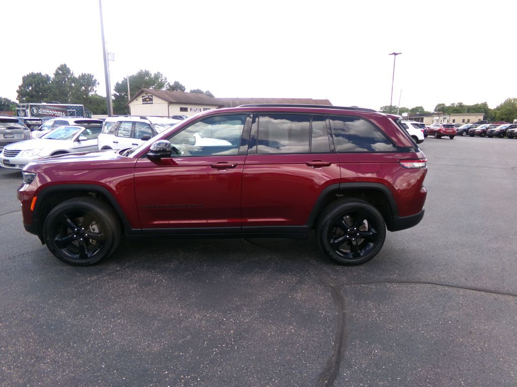 2023 Jeep Grand Cherokee Image 7