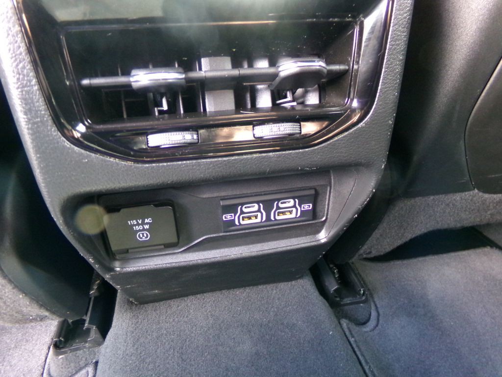 2023 Jeep Grand Cherokee Image 43
