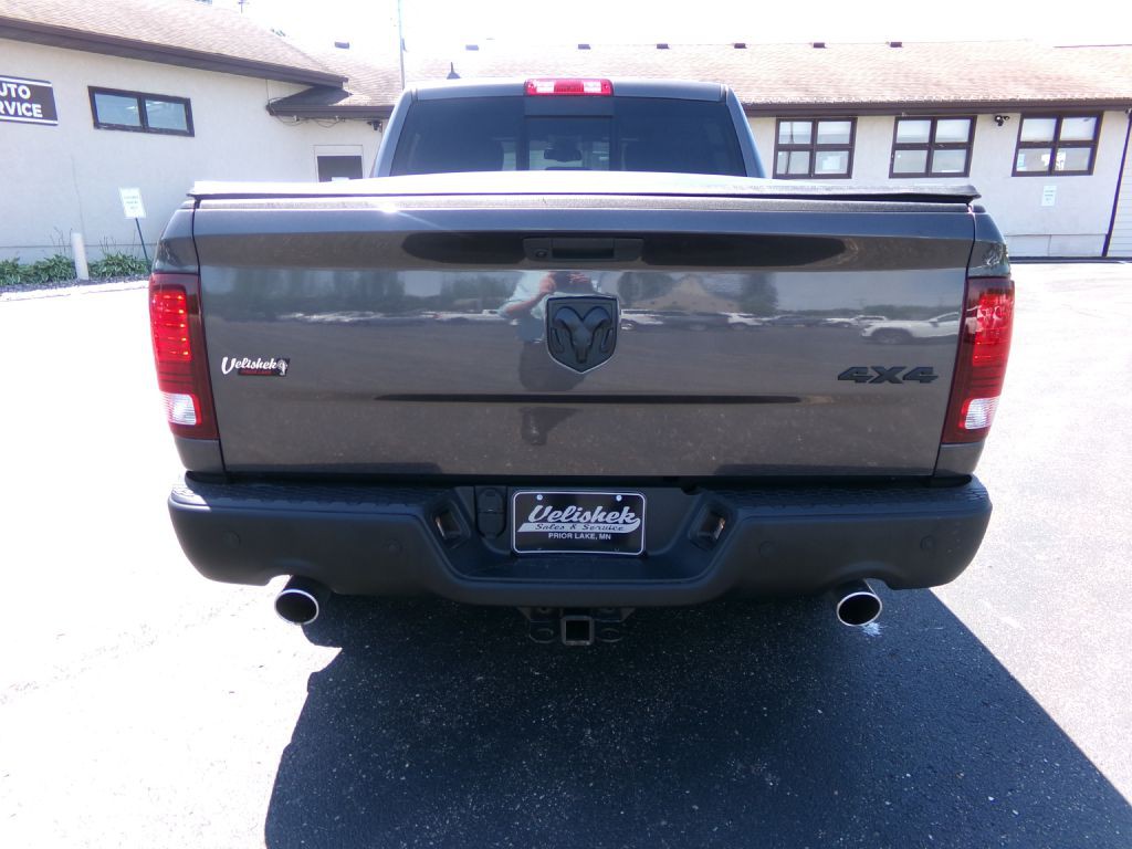 2021 RAM 1500 Image 8