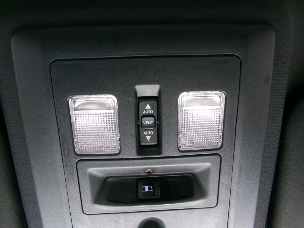 2021 RAM 1500 Image 17