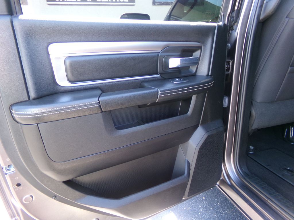 2021 RAM 1500 Image 36