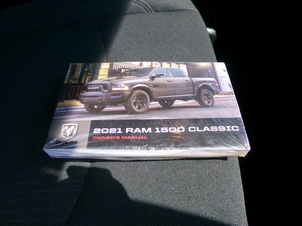 2021 RAM 1500 Image 40