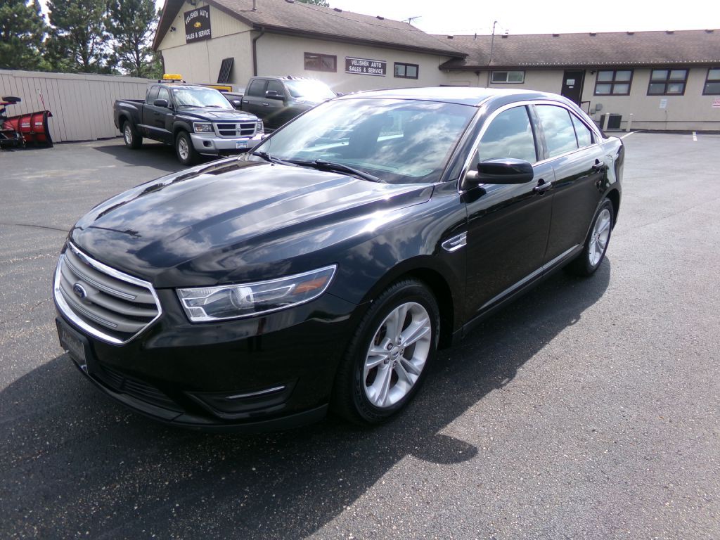 2017 Ford Taurus Image 7