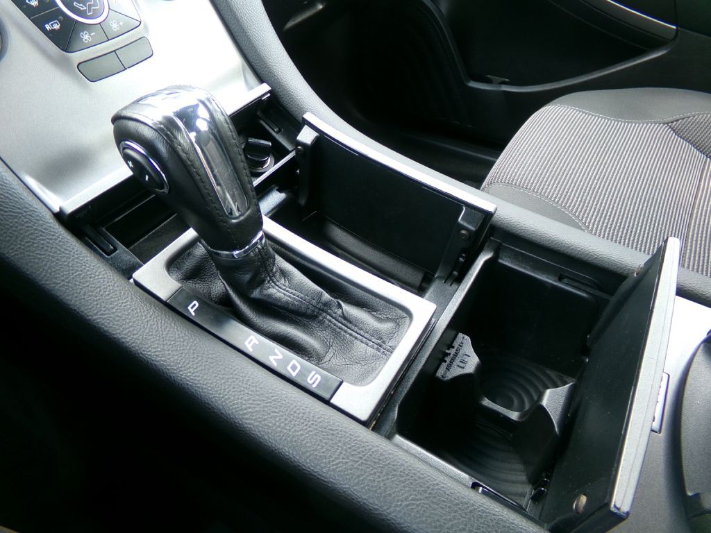 2017 Ford Taurus Image 20