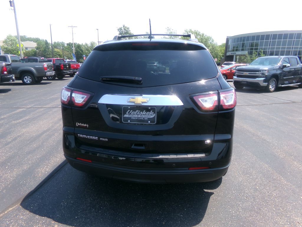 2017 Chevrolet Traverse Image 5