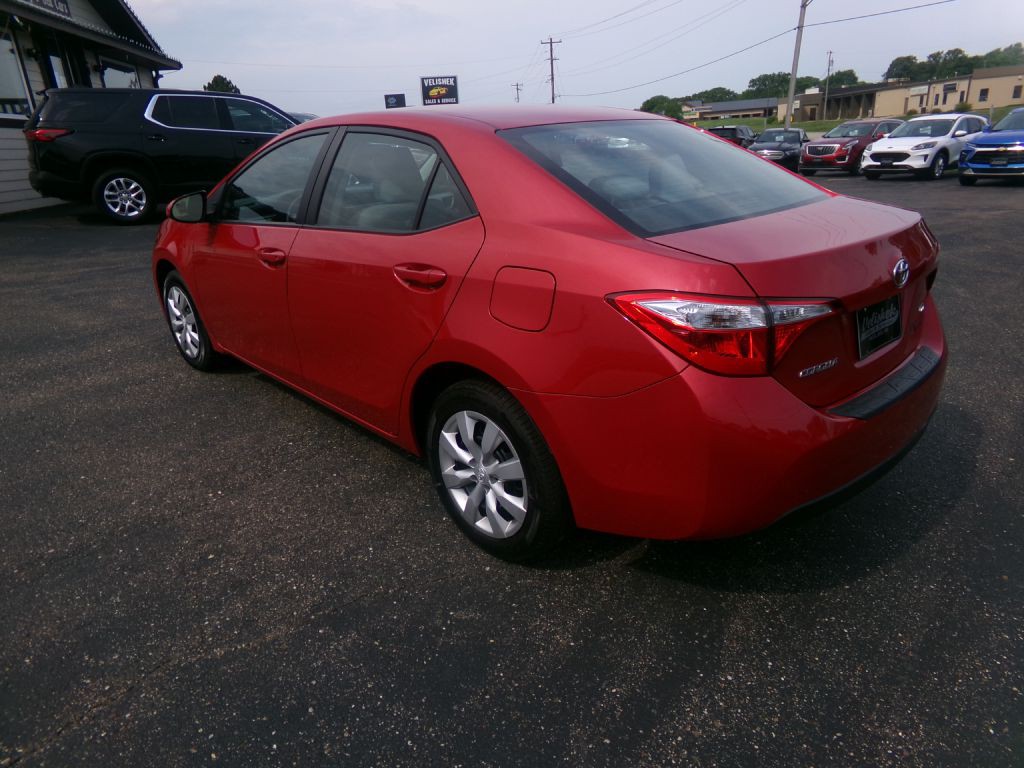 2016 Toyota Corolla Image 8