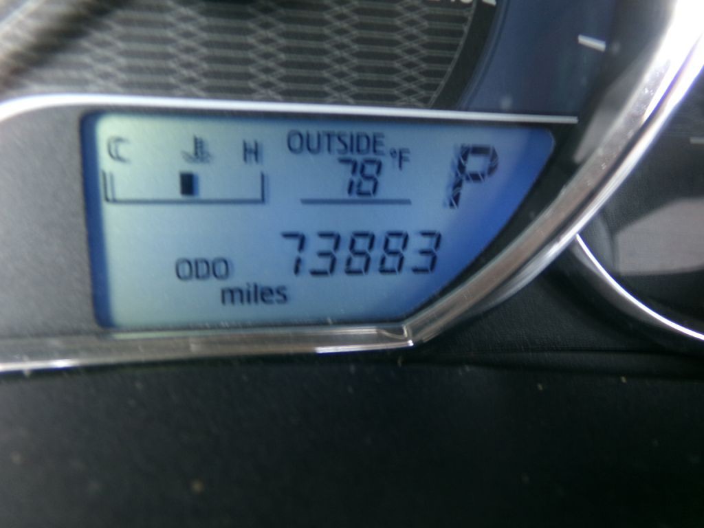 2016 Toyota Corolla Image 15