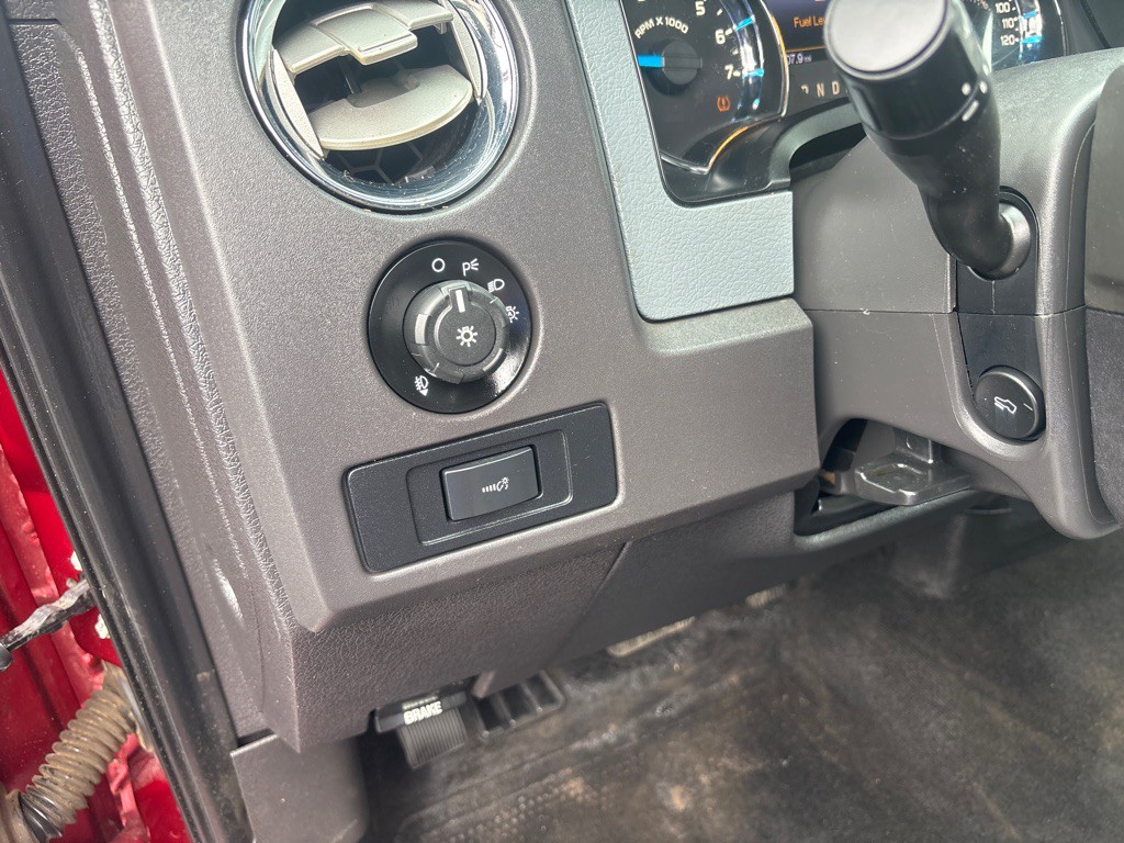 2013 Ford F-150 Image 12