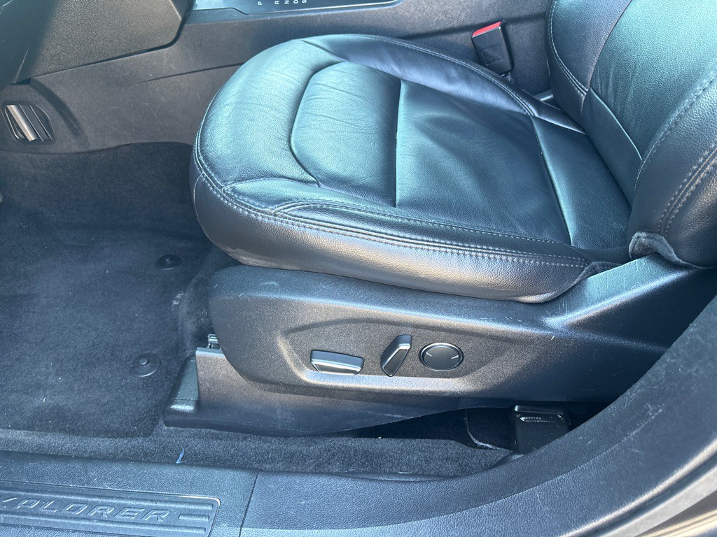 2018 Ford Explorer Image 10