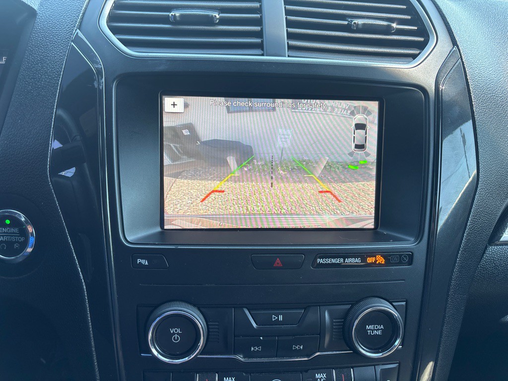 2018 Ford Explorer Image 17