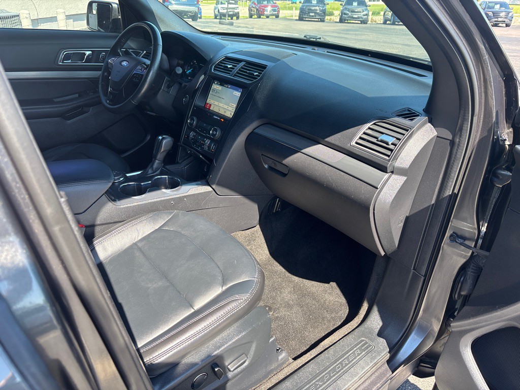 2018 Ford Explorer Image 33