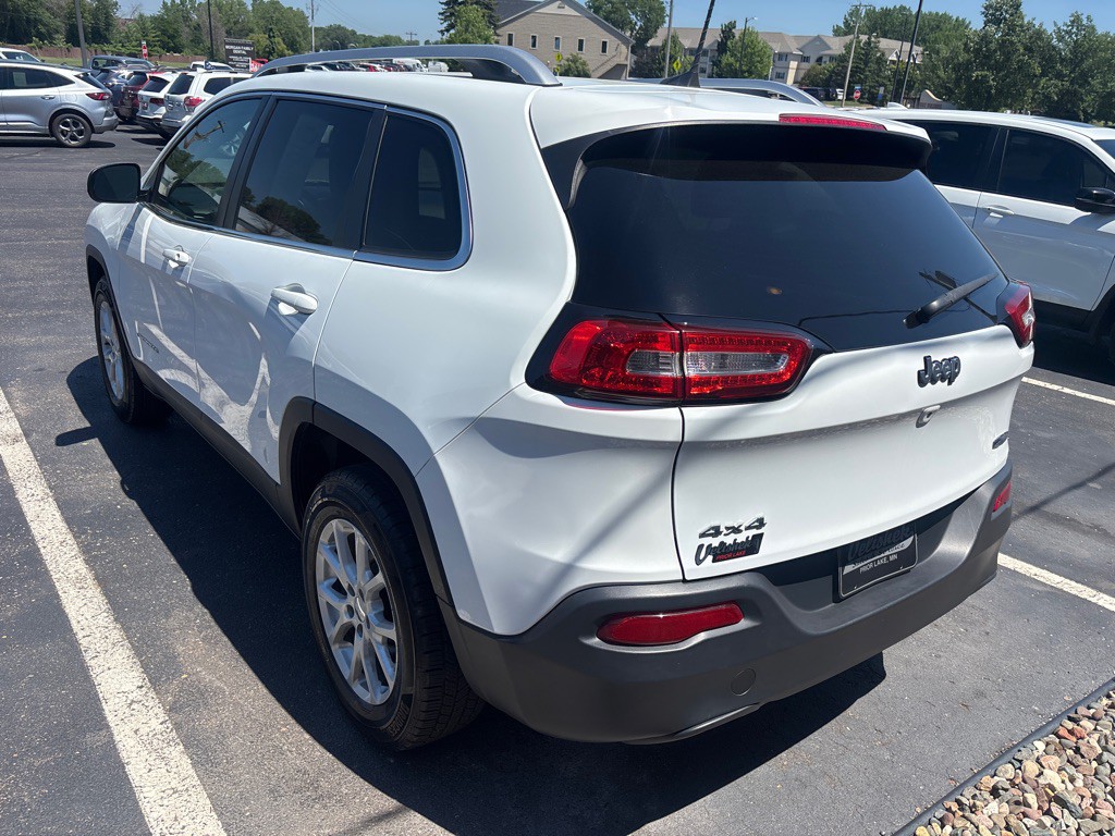 2017 Jeep Cherokee Image 5