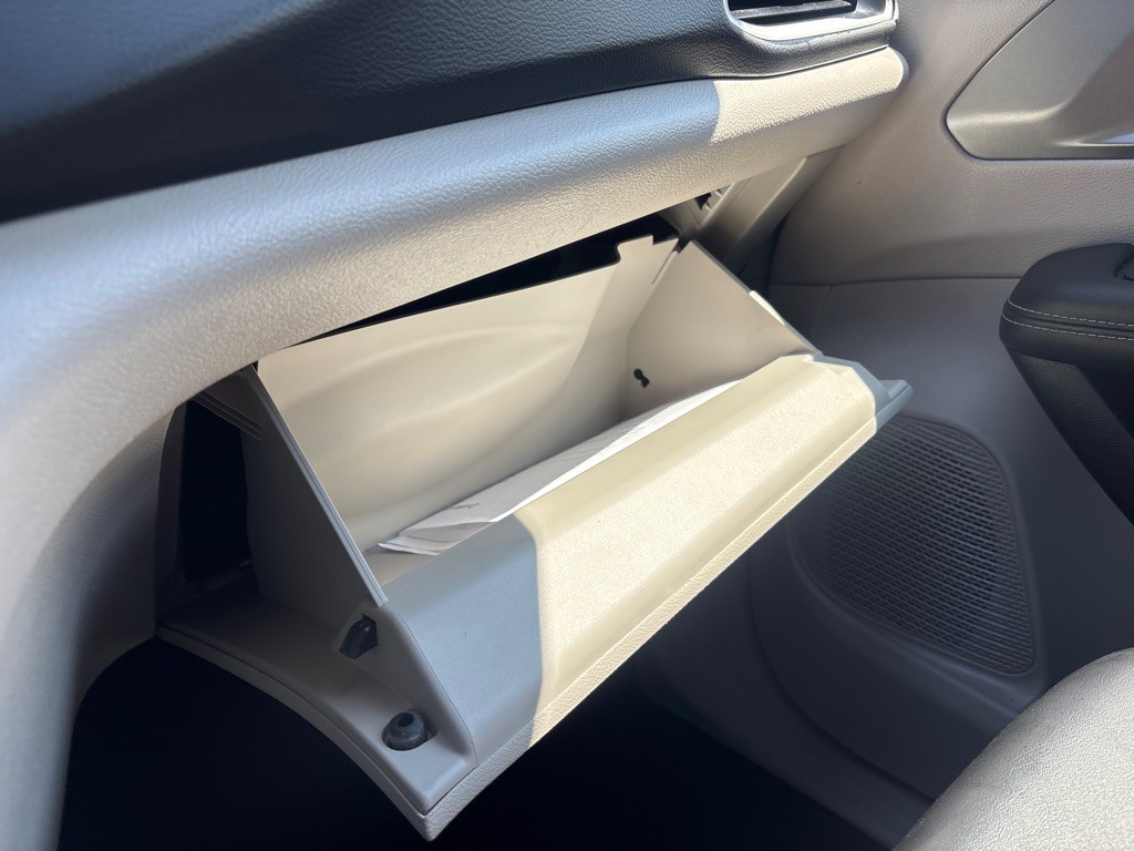 2024 Chrysler Pacifica Image 26