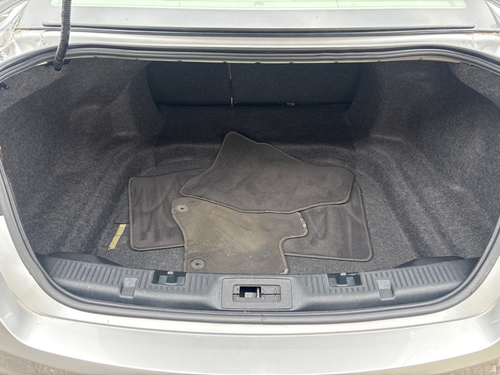 2017 Ford Taurus Image 21