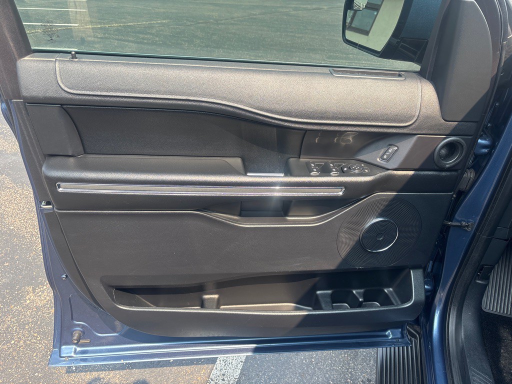 2018 Ford Expedition Image 9