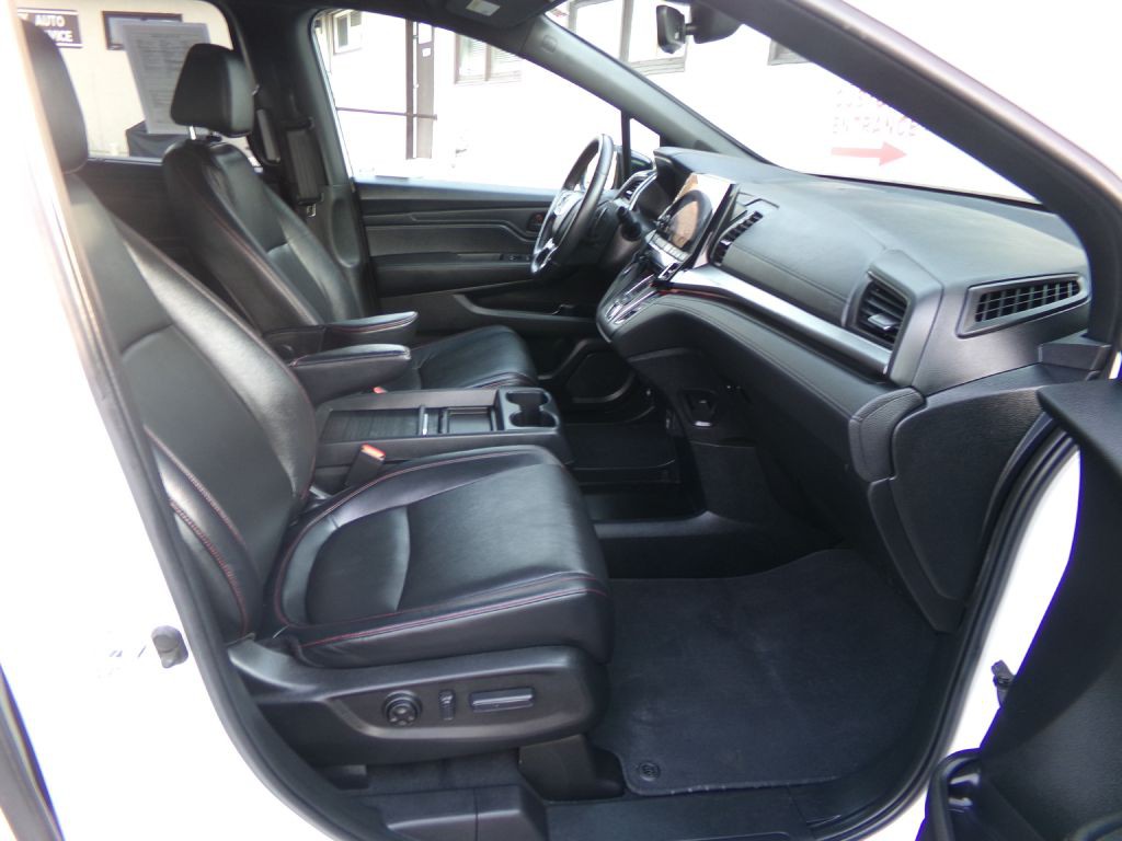 2023 Honda Odyssey Image 46