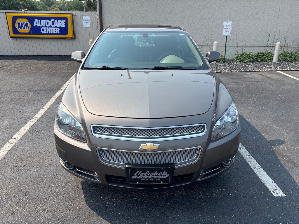 2012 Chevrolet Malibu Image 8
