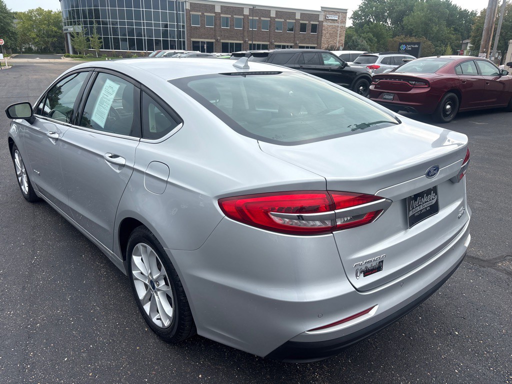 2019 Ford Fusion Image 5