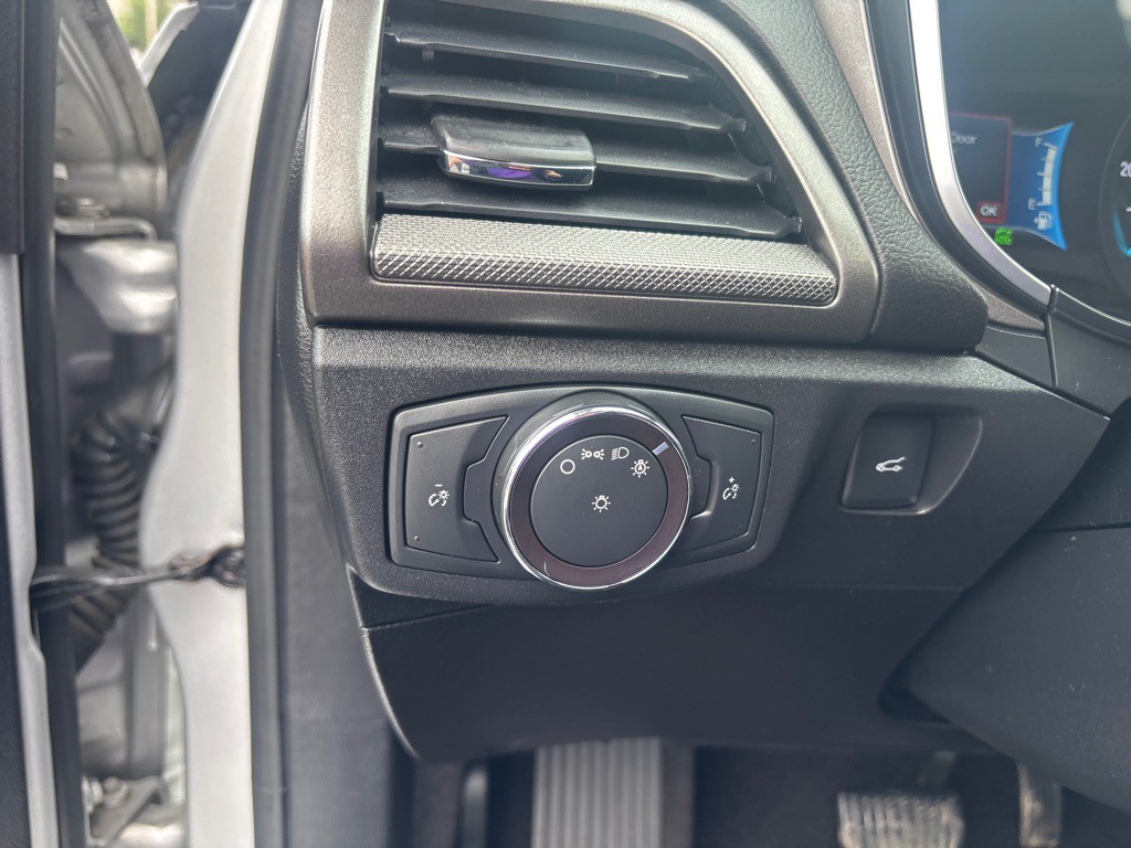 2019 Ford Fusion Image 13