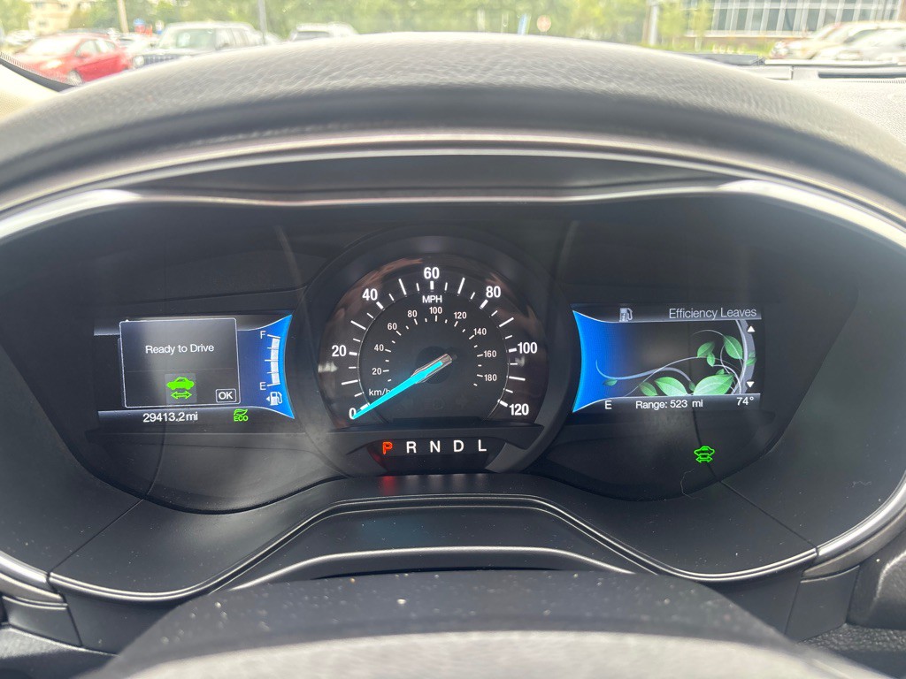 2019 Ford Fusion Image 16