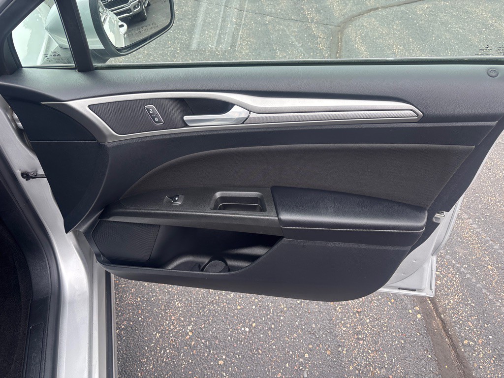 2019 Ford Fusion Image 29