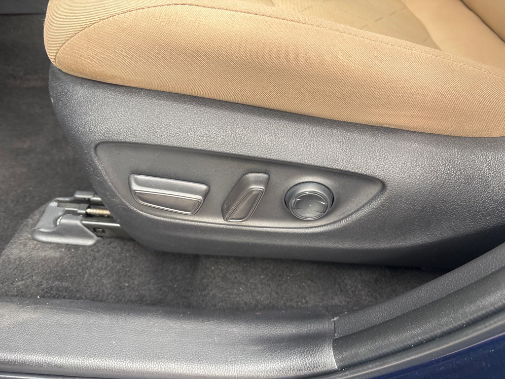 2022 Toyota Rav4 Image 10