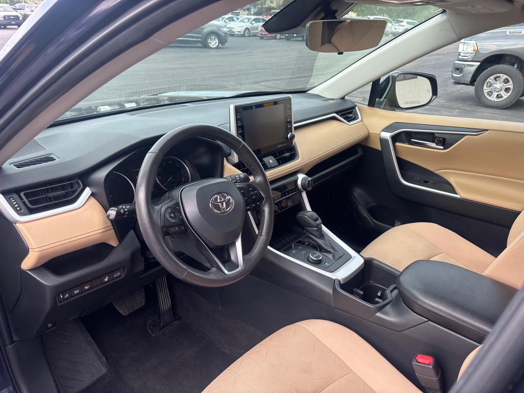 2022 Toyota Rav4 Image 12