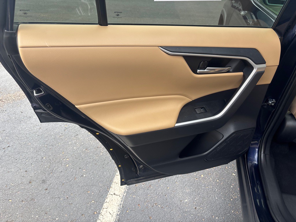 2022 Toyota Rav4 Image 28