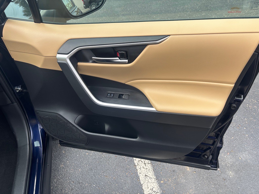 2022 Toyota Rav4 Image 35