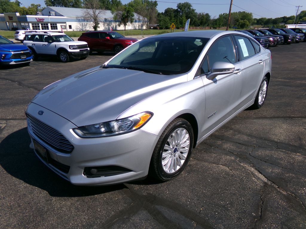 2014 Ford Fusion Image 2