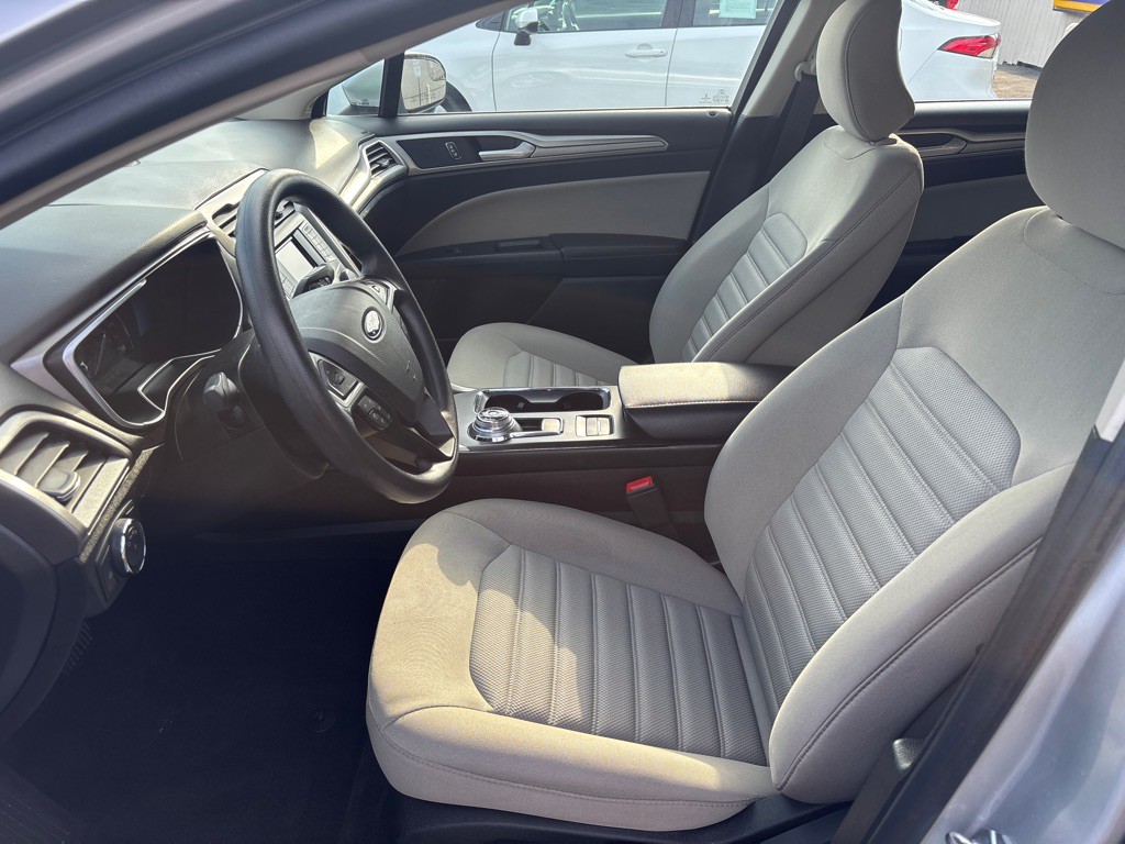 2018 Ford Fusion Image 10