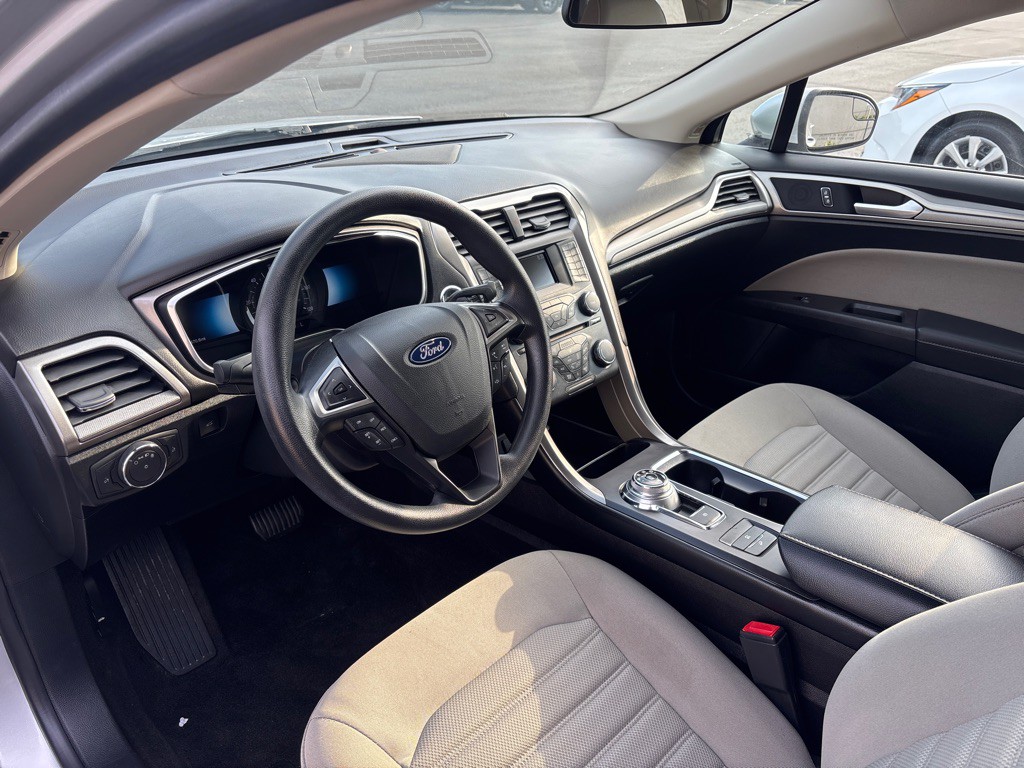 2018 Ford Fusion Image 11