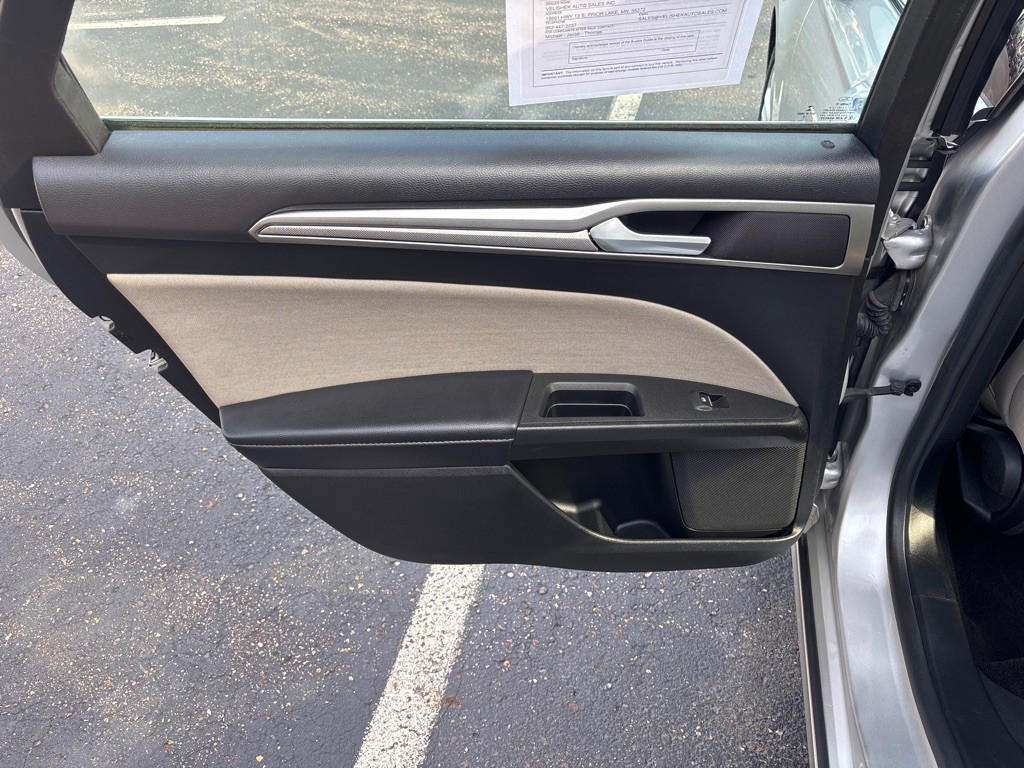 2018 Ford Fusion Image 20