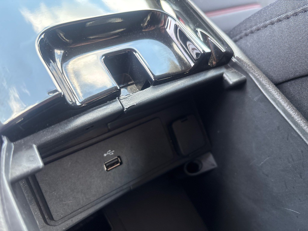2016 Ford Fusion Image 19
