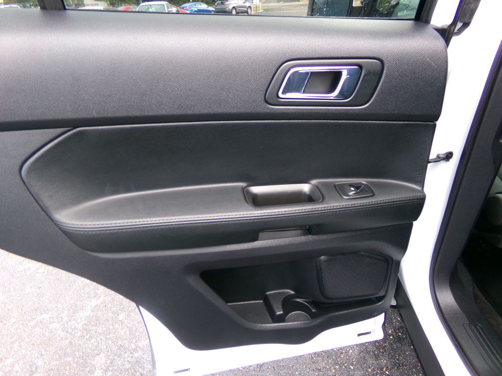 2018 Ford Explorer Image 30