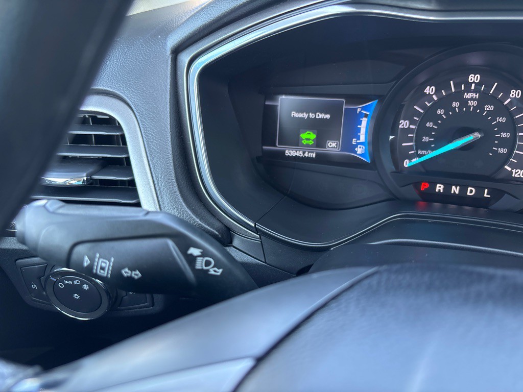 2020 Ford Fusion Image 16