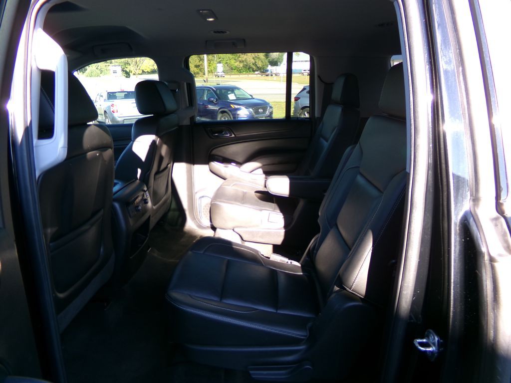 2015 Chevrolet Suburban Image 41