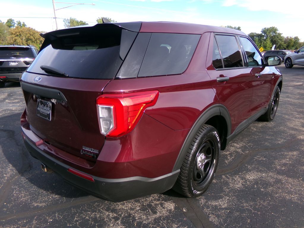 2021 Ford Explorer Image 8