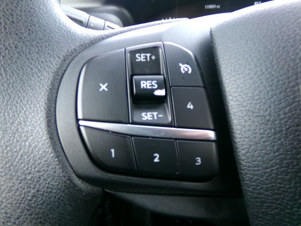 2021 Ford Explorer Image 19