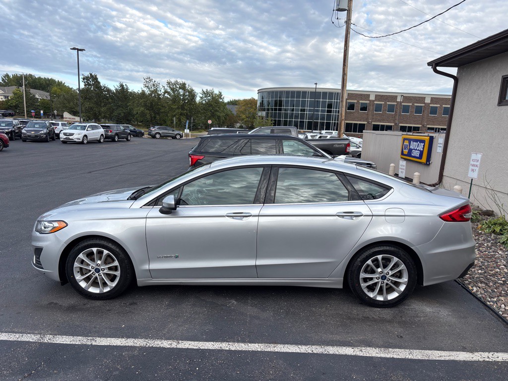 2019 Ford Fusion Image 6