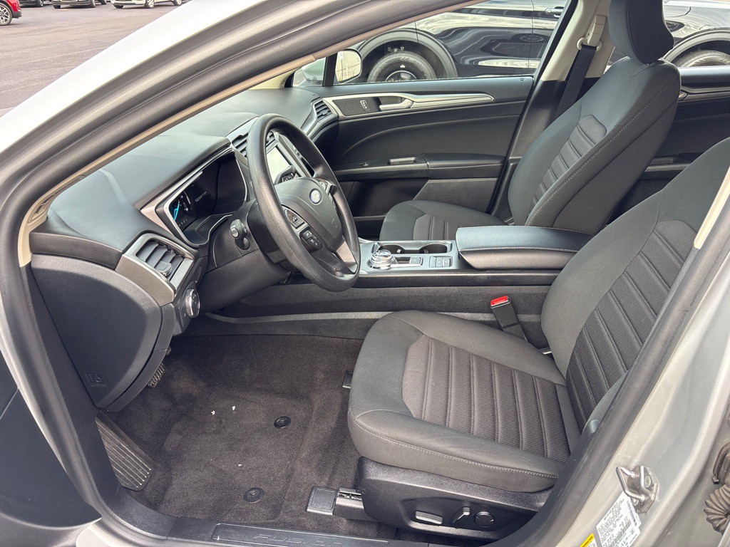 2019 Ford Fusion Image 10
