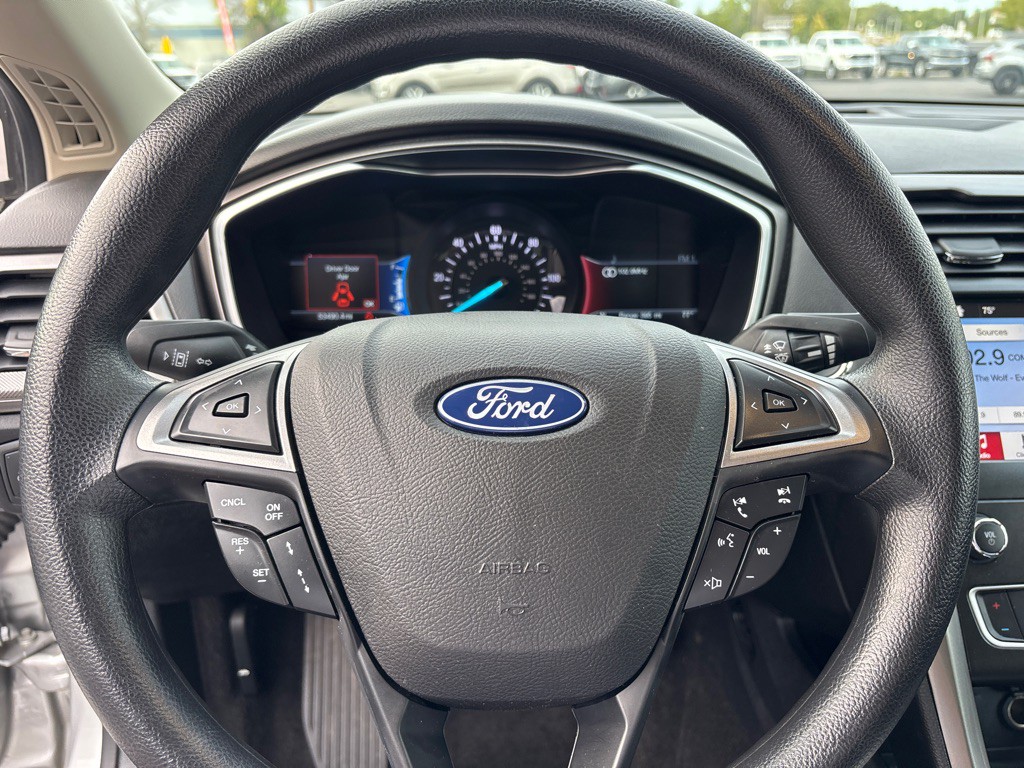 2019 Ford Fusion Image 13