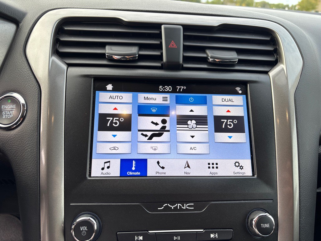 2019 Ford Fusion Image 21