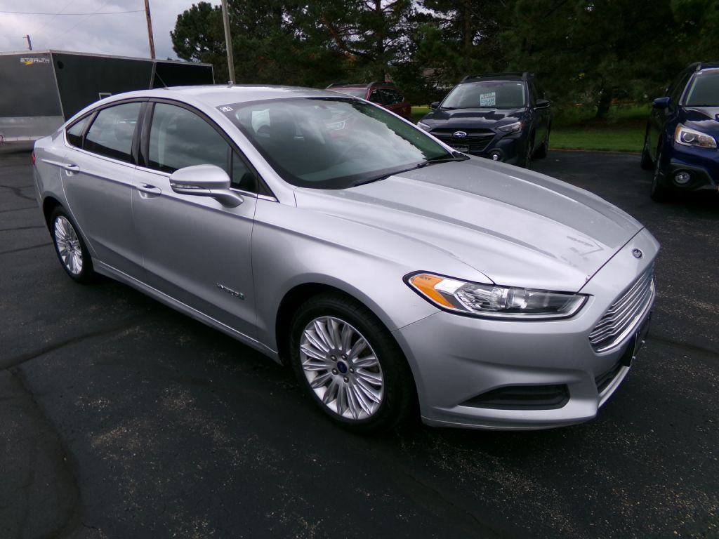 2014 Ford Fusion Image 2