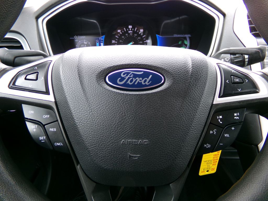 2014 Ford Fusion Image 18