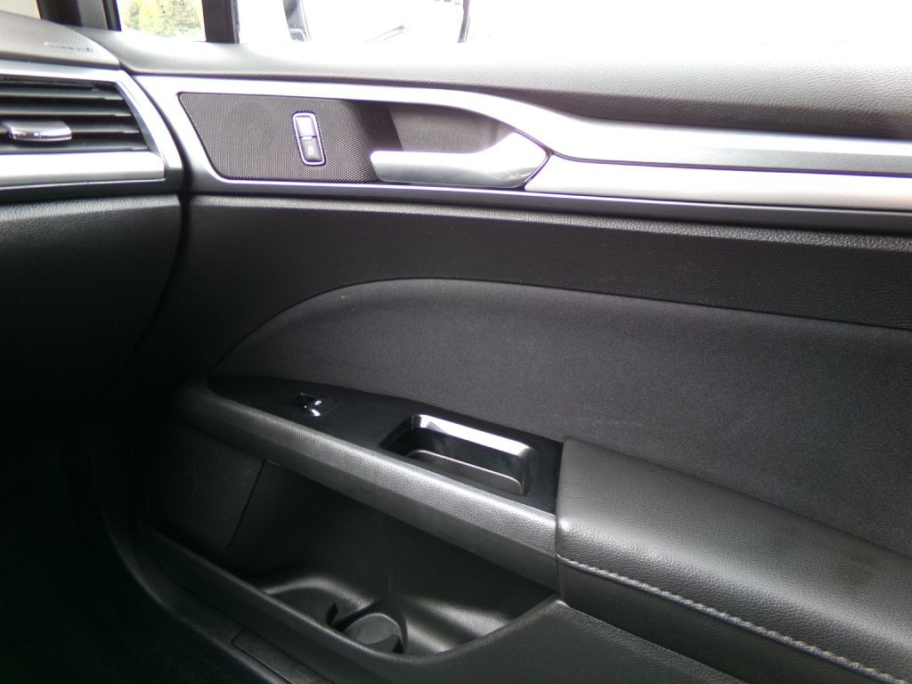 2014 Ford Fusion Image 26